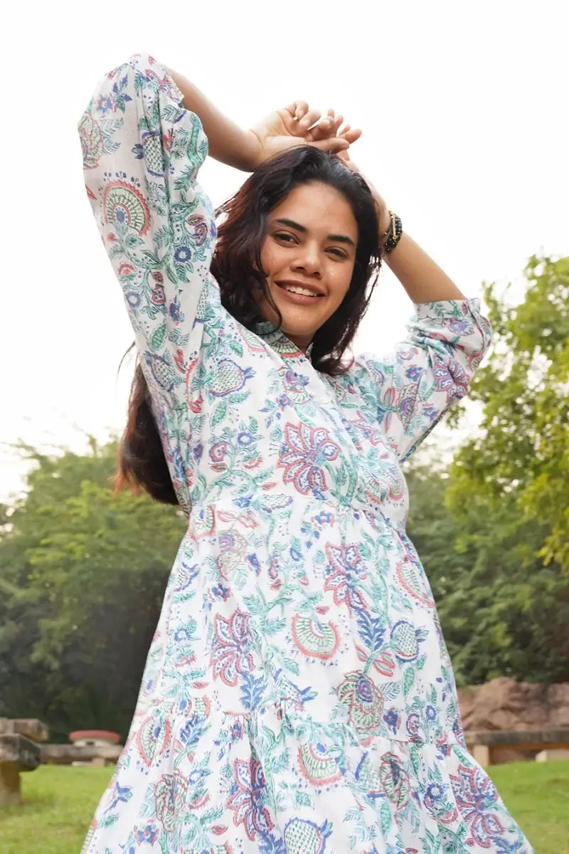 Collared button-up midi dress – Zinnia close-up