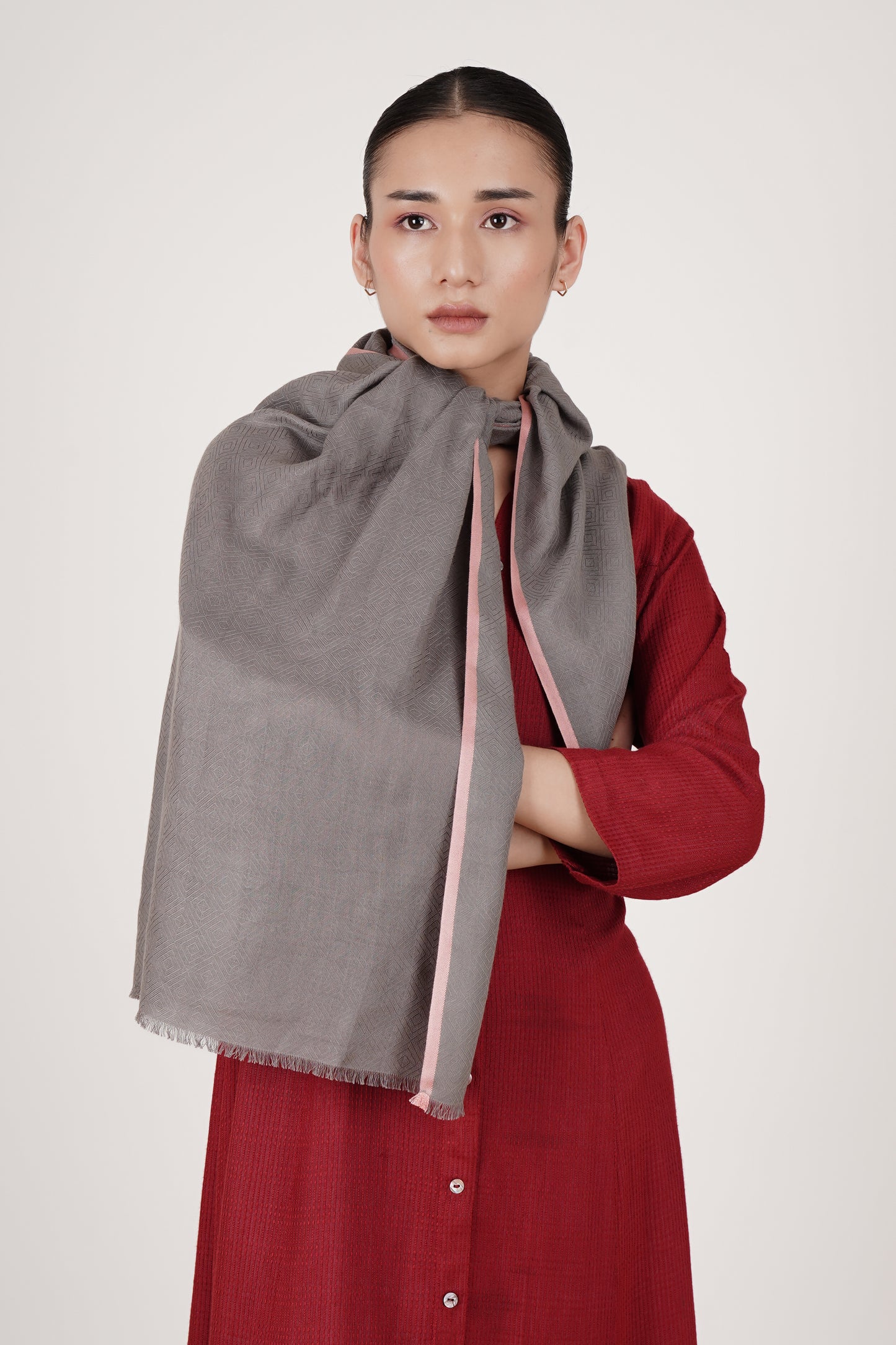 Ashen Scarf