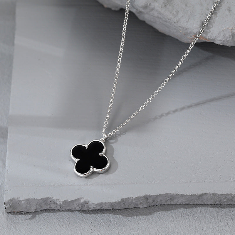 Noir Pendant