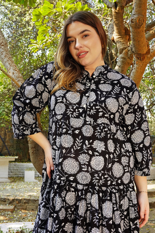 Bloom midi dress with sleeves – floral detail