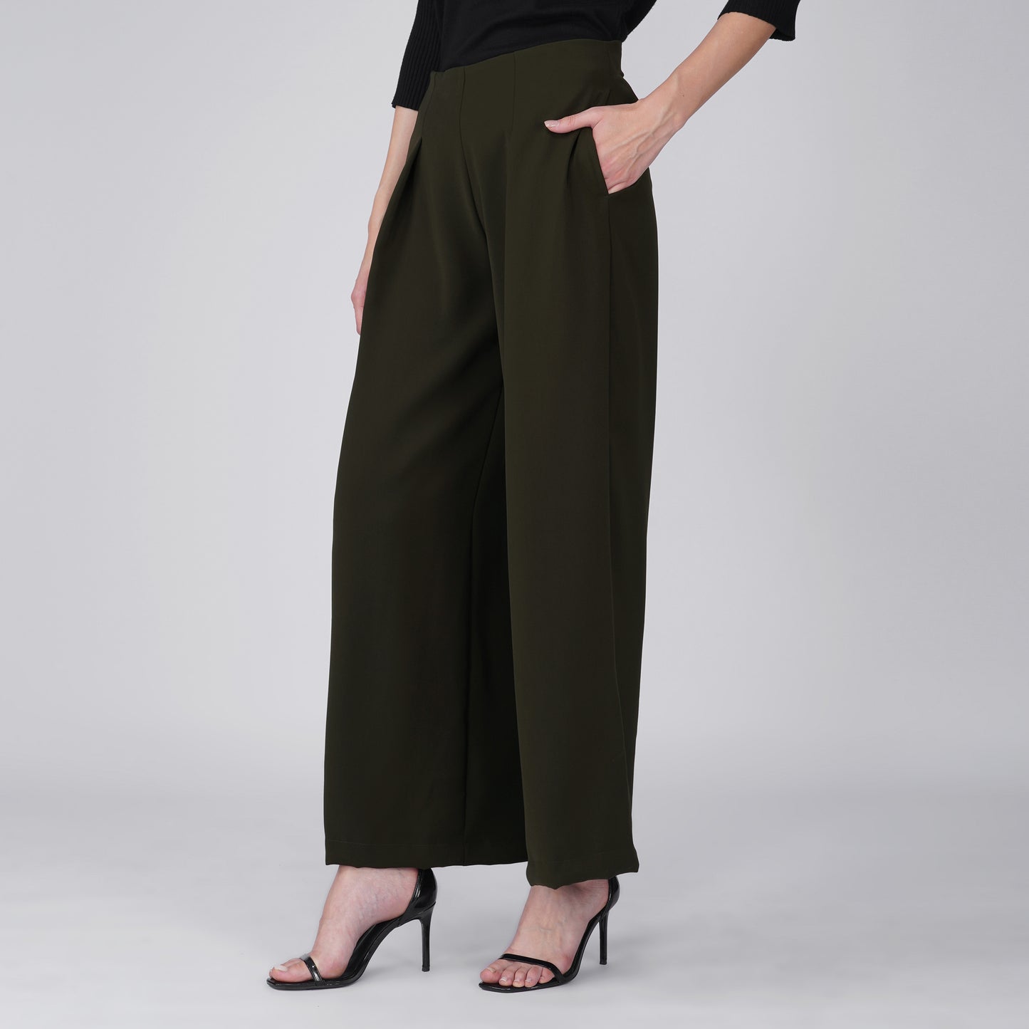 Arc Olive Japanese Crepe Straight Leg Pant | FLOW Series